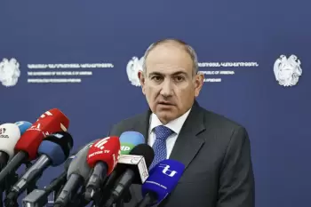 Paşinyan: "Azərbaycanlı mütəxəssislərin səfərləri sensasiya deyil"
