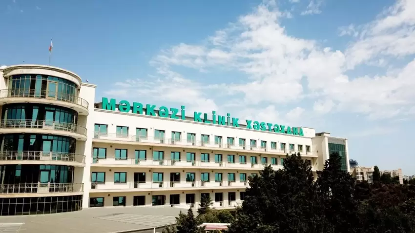 Həkim əməliyyat olunan anama “oğlun pulu ödəmir” dedi - Mərkəzi Klinikada nə baş verib?