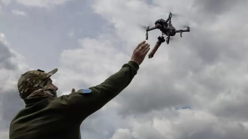 Niderland Ukraynaya dronlar üçün əlavə 250 milyon avro ayıracaq