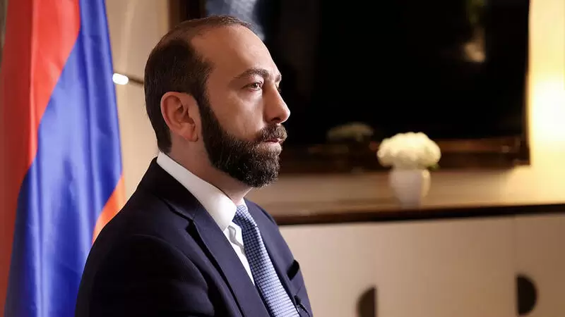 Mirzoyan: "Yaxın günlərdə Ermənistan Azərbaycana məhsullar satacaq"