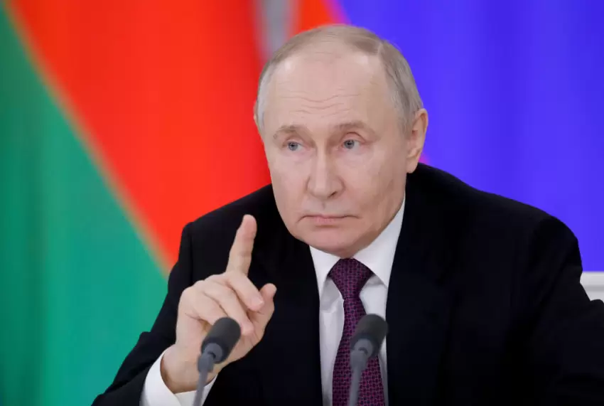 Putin: "Müharibənin əvvəlindən zərbə vasitələrinin istehsalı 22 dəfə artıb"