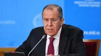 Lavrov fon der Lyayeni "fürer" adlandırıb