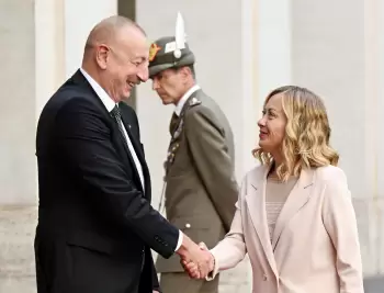 Prezident İlham Əliyev Melonini təbrik edib