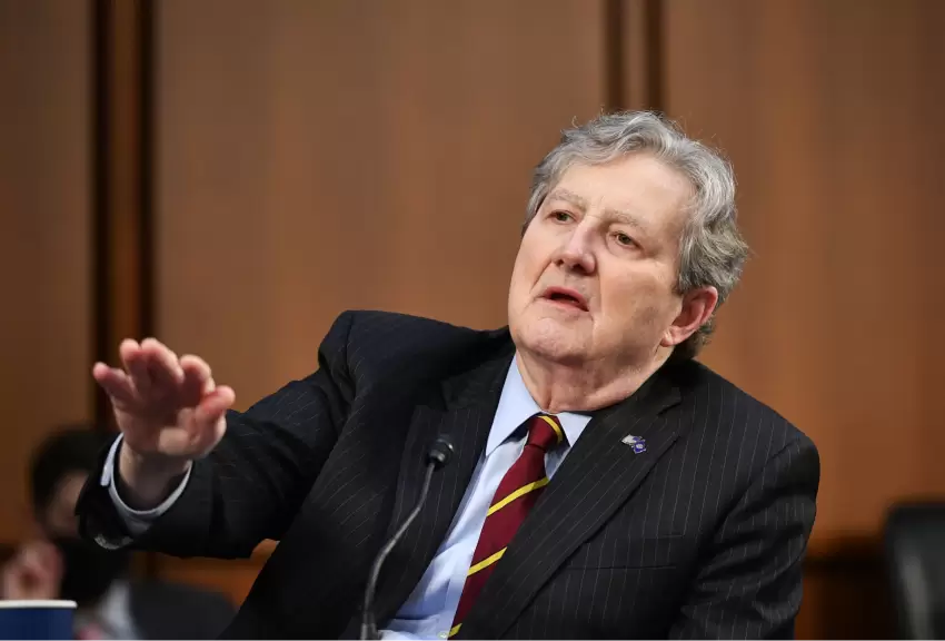 Senator Con Kennedi 2028-ci il prezident seçkilərində iştirakını istisna etməyib