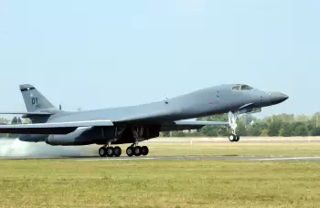 ABŞ B-1 bombardmançılarını "Fairford" bazasından çıxarıb - WSJ