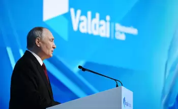 Putin: "Şərq, Qərb, Şimal və Cənub yeni dünya düzəninin prinsipləri barədə razılığa gəlməlidir"