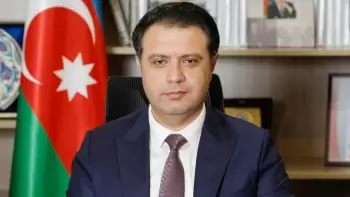 Maliyyə nazirinə yeni müavin təyin olunub